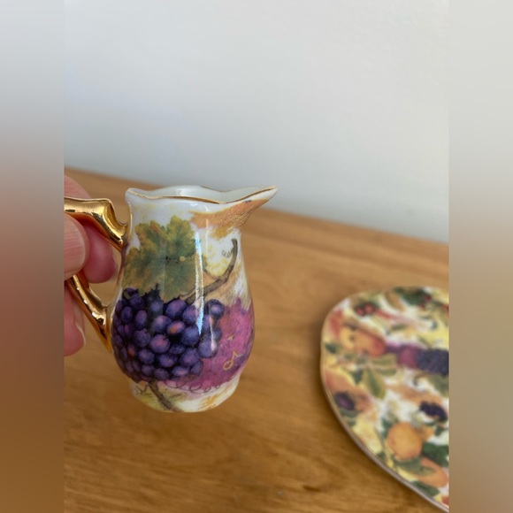 Tea Set - Picture 8 of 16